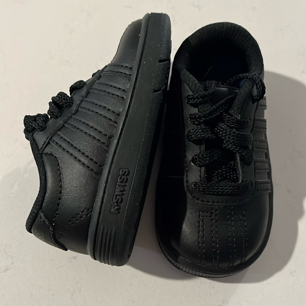 K-Swiss black tennis baby shoes size 4